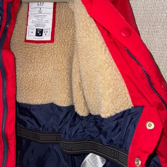 GAP Boys size 3T red puffer ColdControl Max Water Resistant Storm Cuffs Jacket - Picture 6 of 9